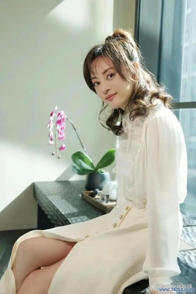 迪士尼十周年明星红毯生图 孙俪与唐老鸭的十年之约